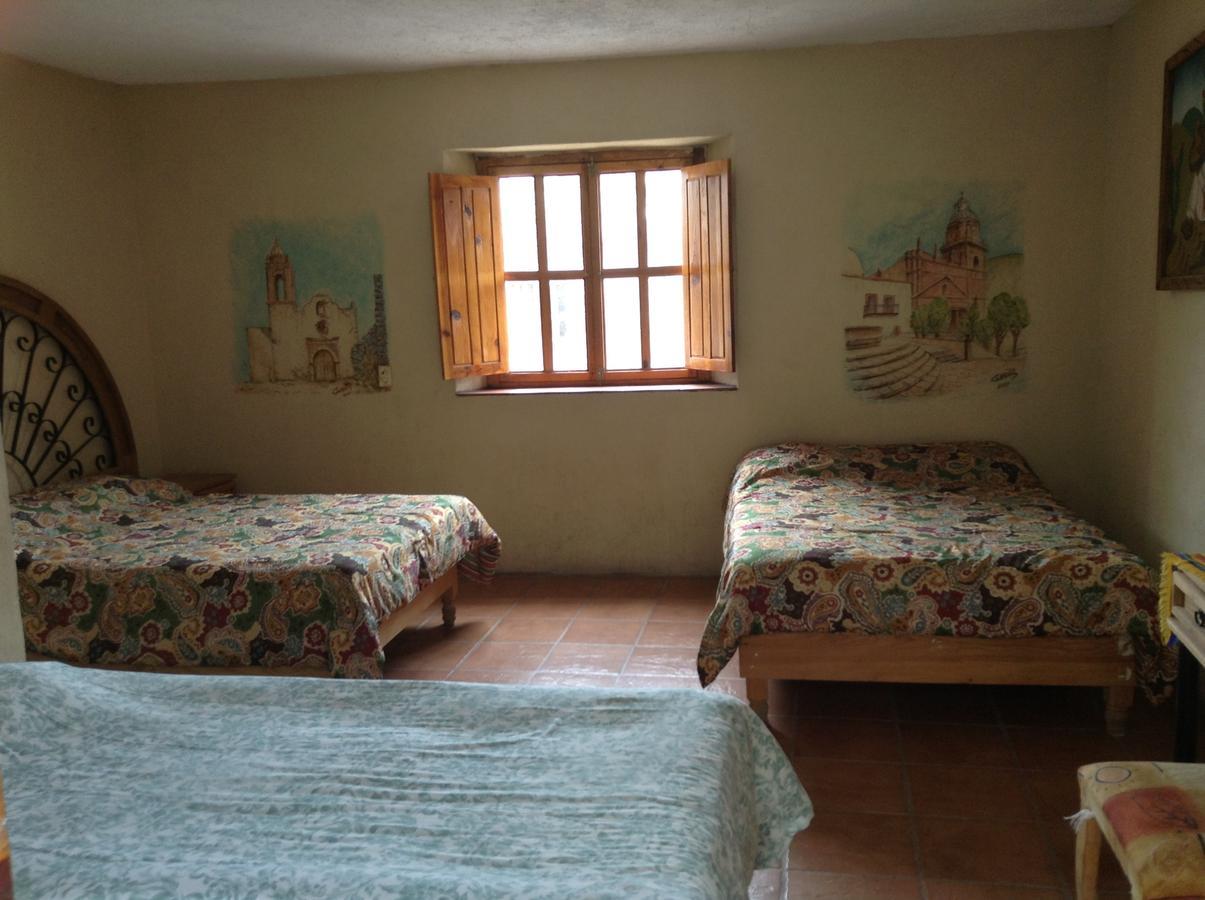 Hotel Los Faroles Catorce Rom bilde